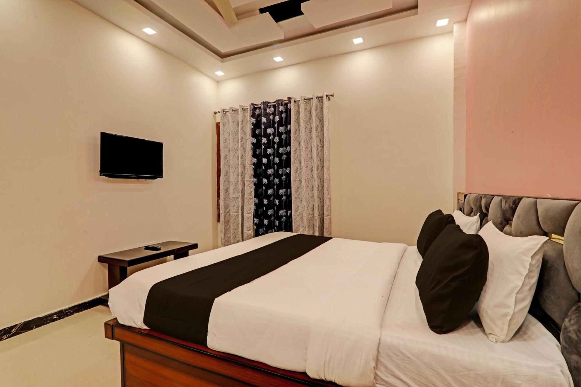 Hotel O Awadh International Bela Pratapgarh Zewnętrze zdjęcie