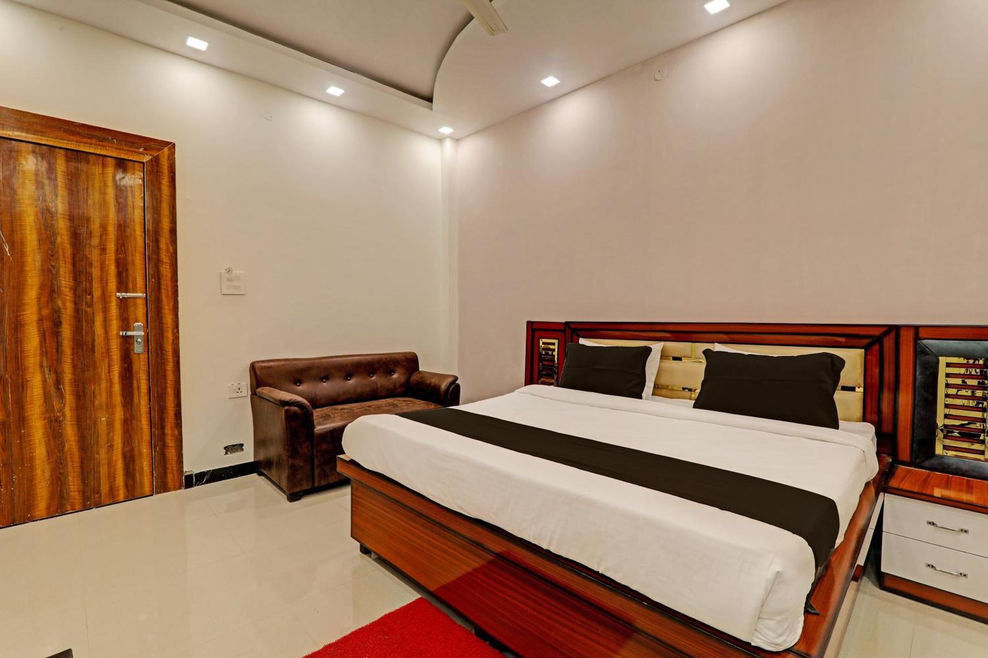 Hotel O Awadh International Bela Pratapgarh Zewnętrze zdjęcie