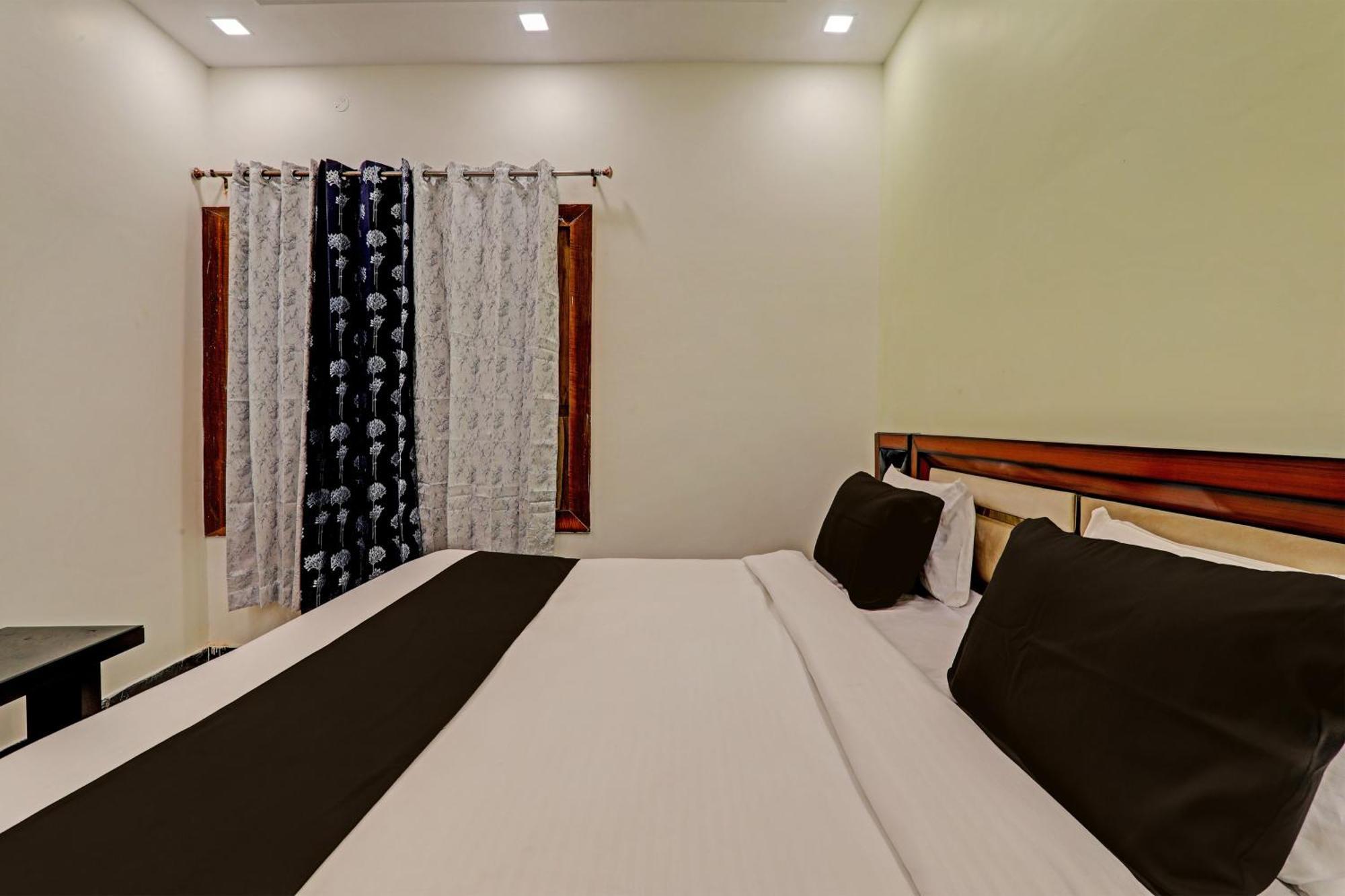 Hotel O Awadh International Bela Pratapgarh Zewnętrze zdjęcie
