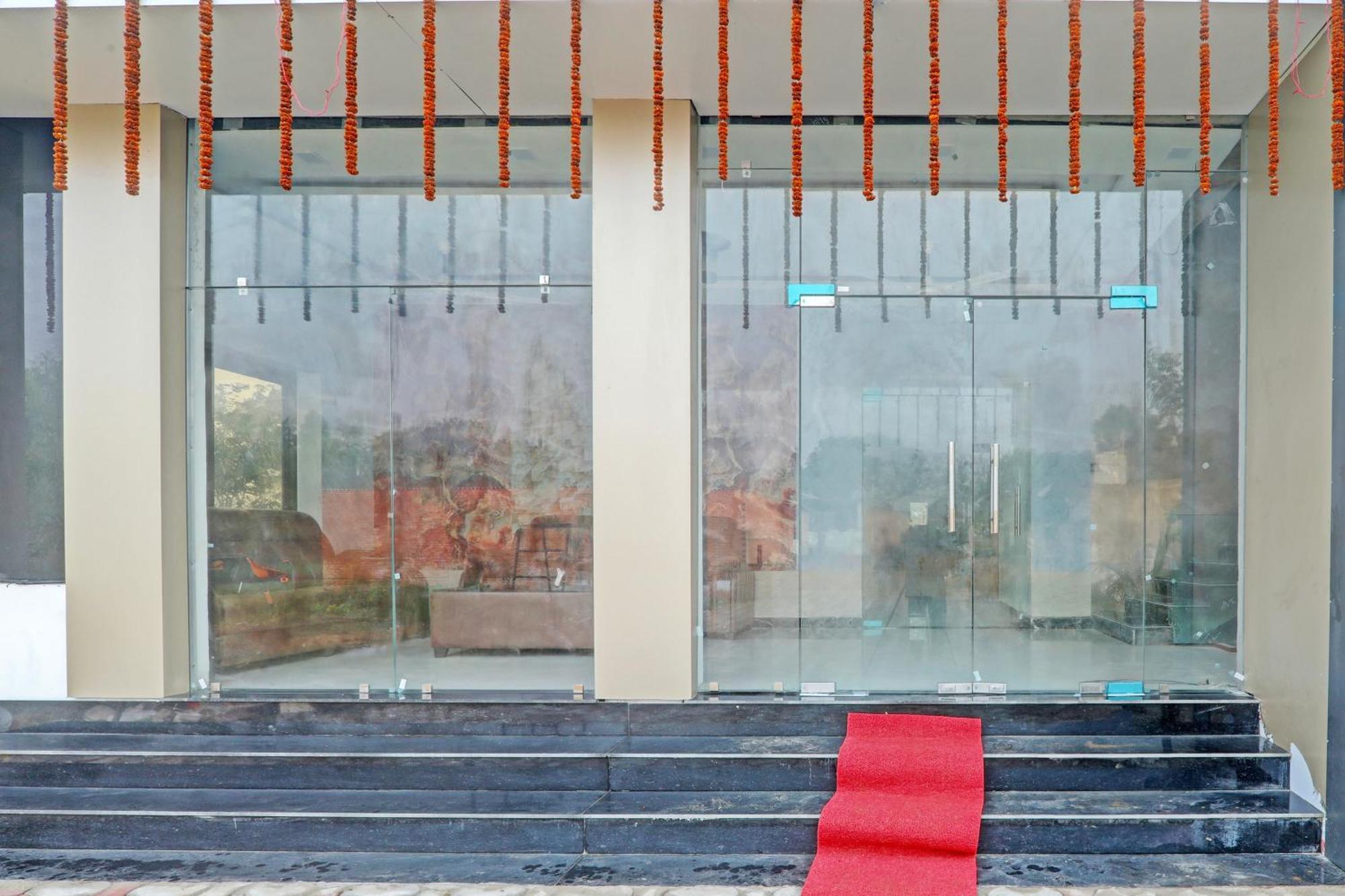 Hotel O Awadh International Bela Pratapgarh Zewnętrze zdjęcie