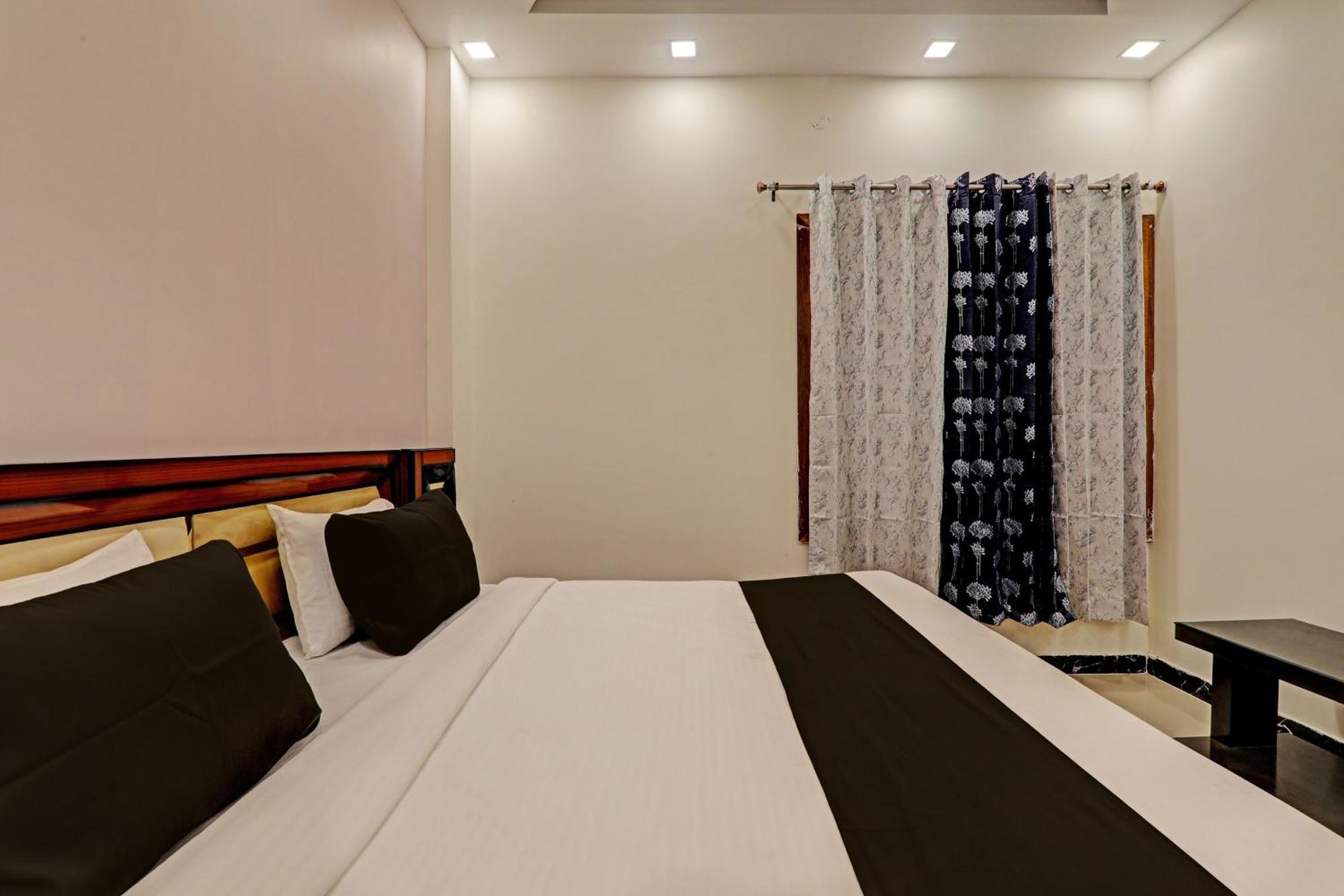 Hotel O Awadh International Bela Pratapgarh Zewnętrze zdjęcie