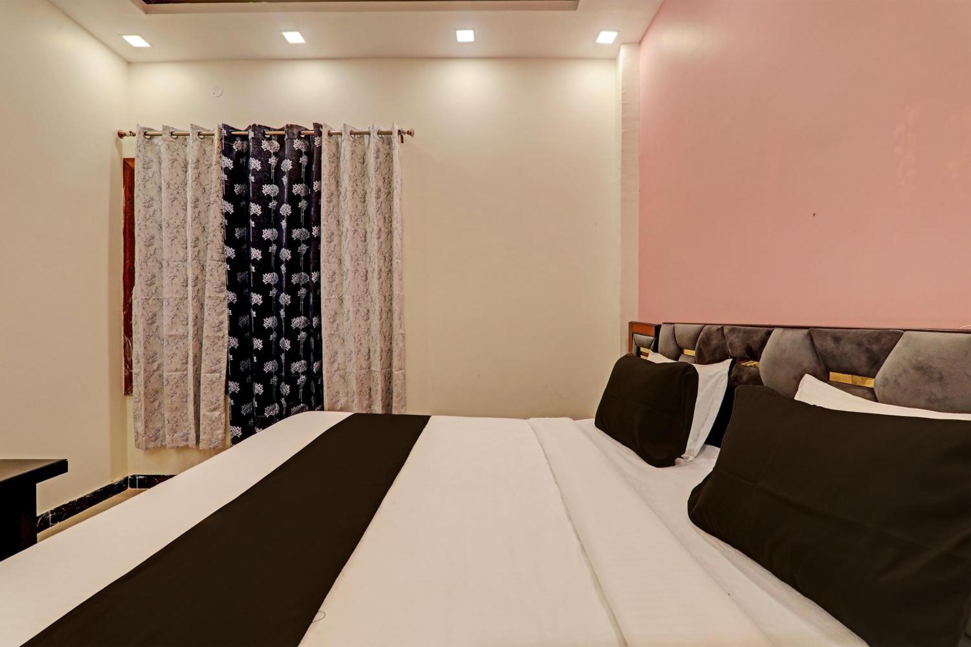 Hotel O Awadh International Bela Pratapgarh Zewnętrze zdjęcie