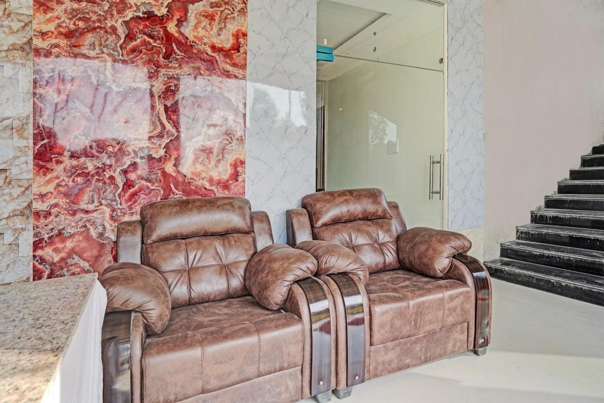 Hotel O Awadh International Bela Pratapgarh Zewnętrze zdjęcie